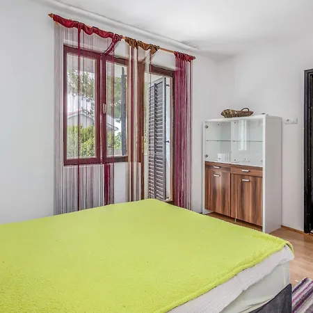 Pet Friendly In Rab With Wifi