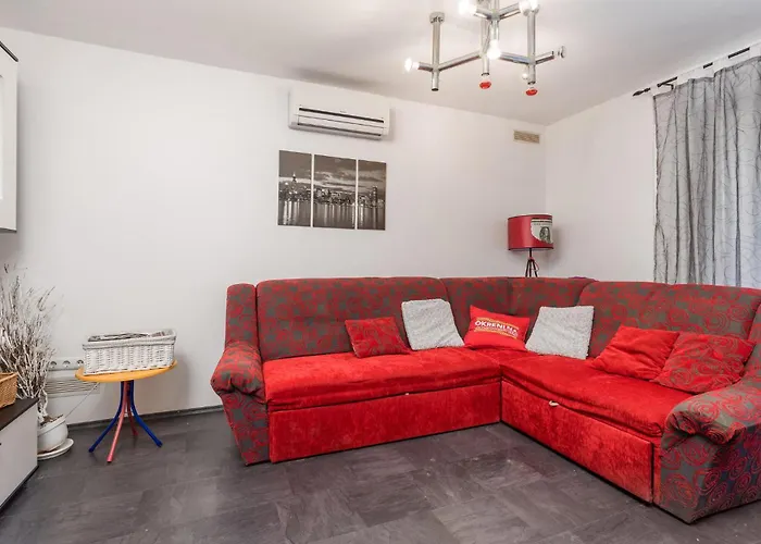 2 Bedroom In Rab * Rab Town