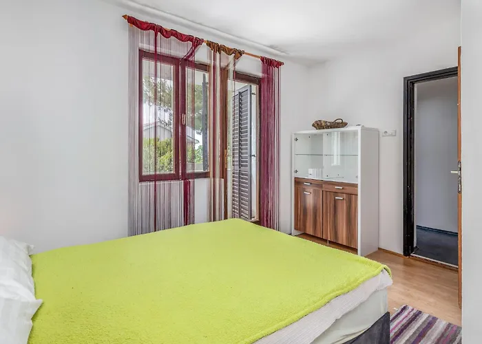 2 Bedroom In Rab