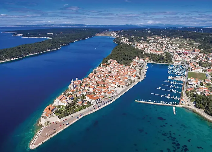 Appartamento 2 Bedroom In Rab Rab Town